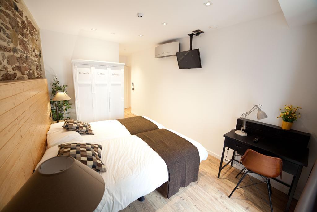 Chambre Double ou Lits Jumeaux Deluxe avec Balcon