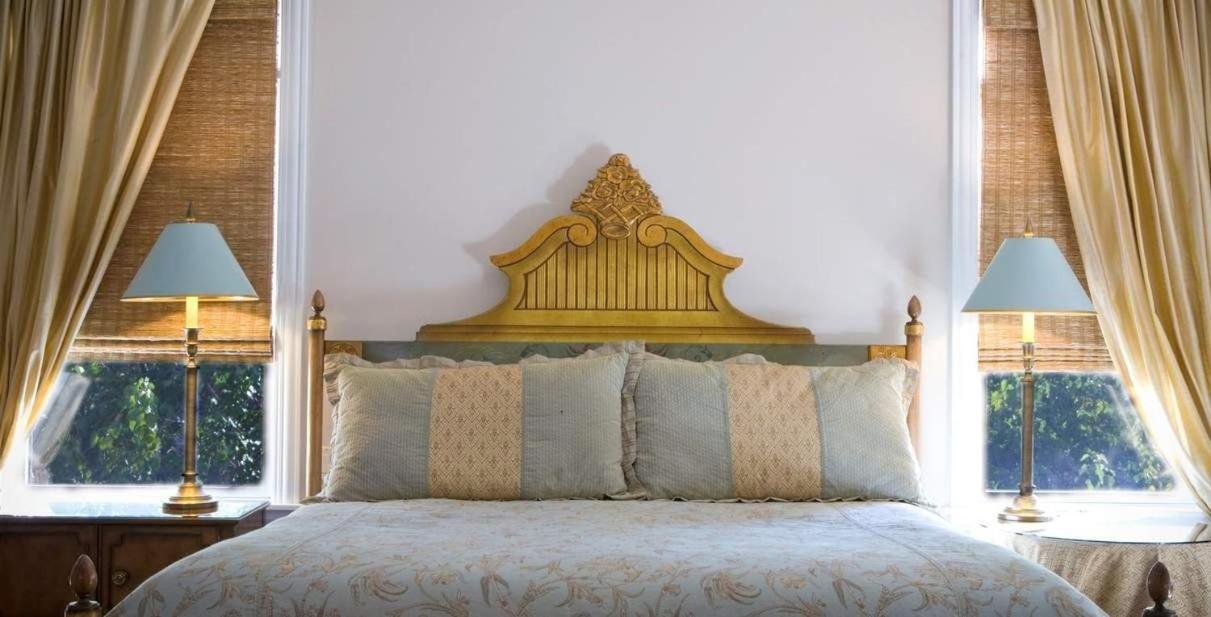 King Suite with Spa Bath