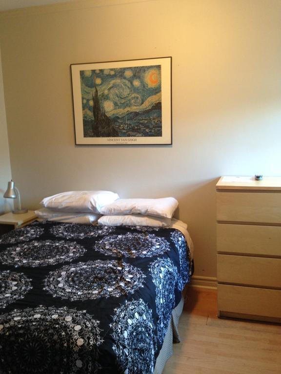 Basic Zimmer mit Doppelbett und eigenem Bad