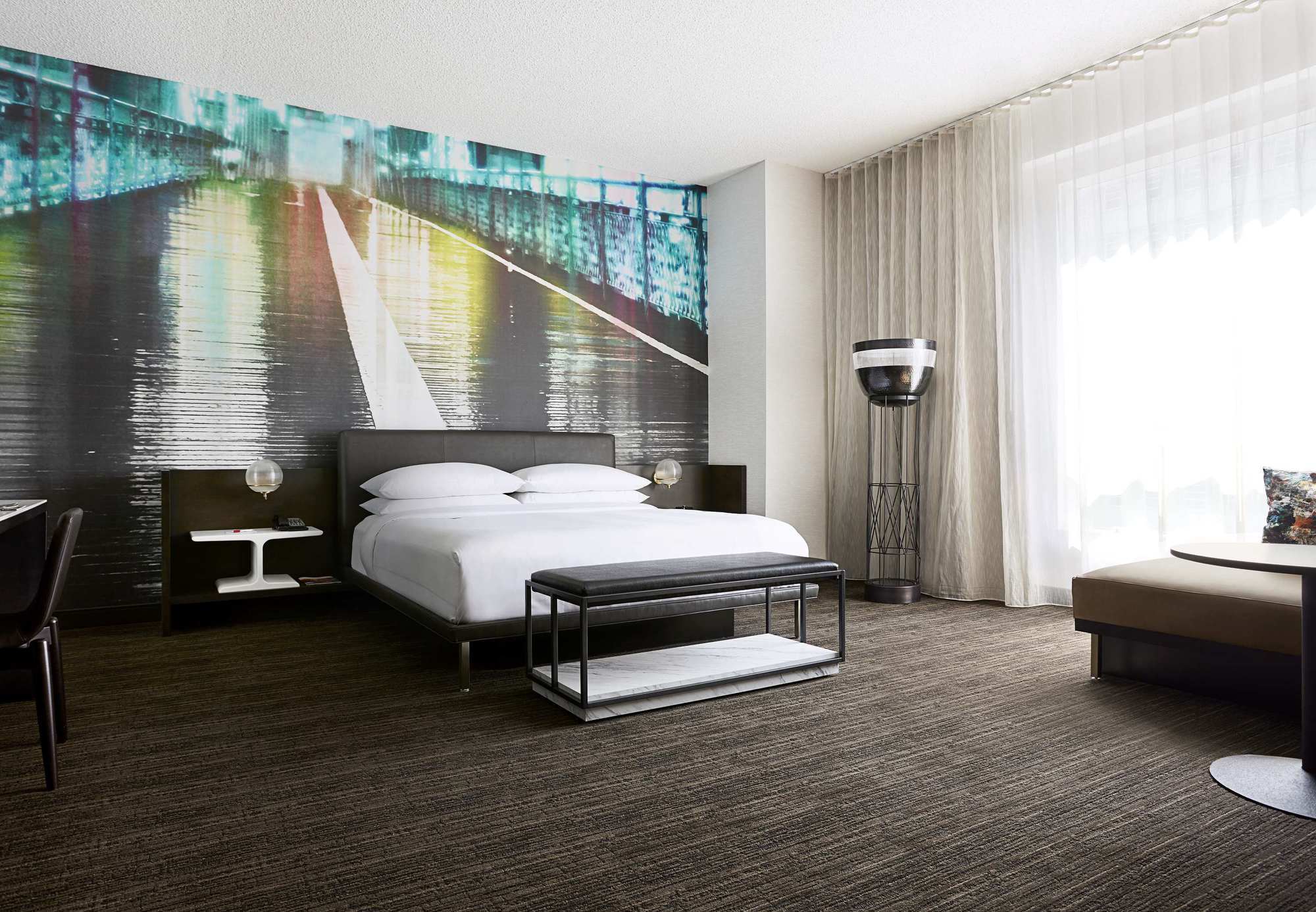 Quarto Executive Grande com Cama King-size