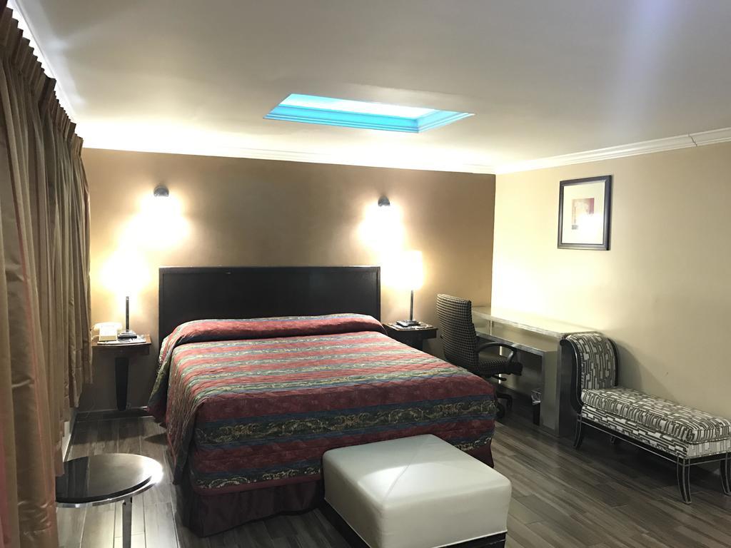Exclusive Suite,1604772938:JPEG