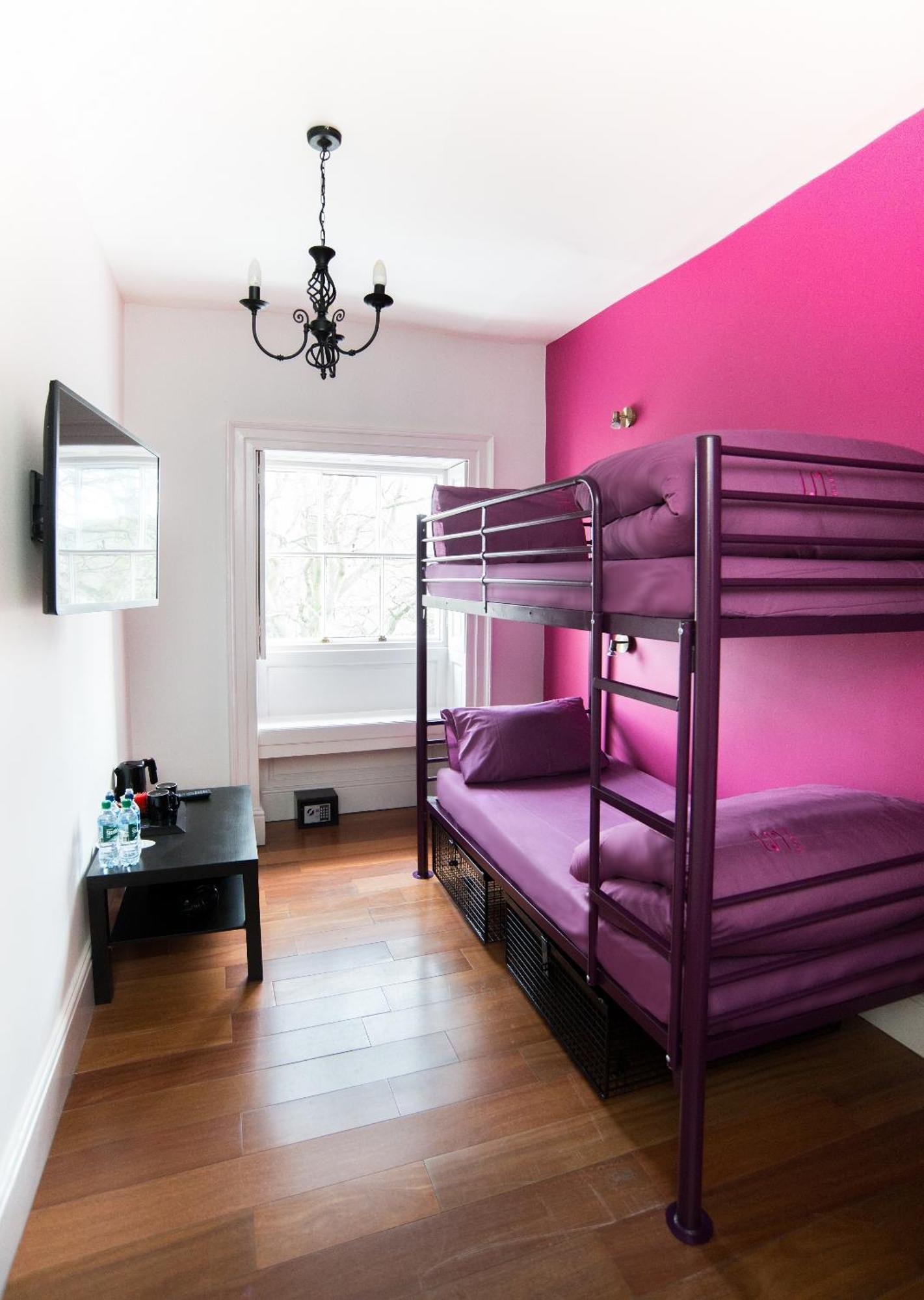 Twin Room Ensuite