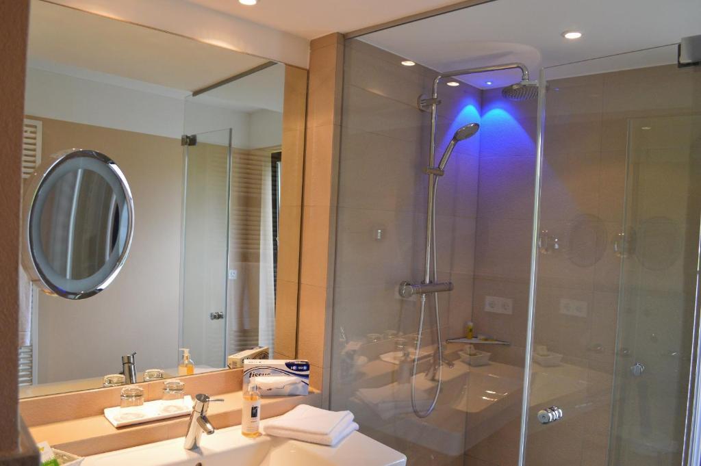 Superior Plus Room