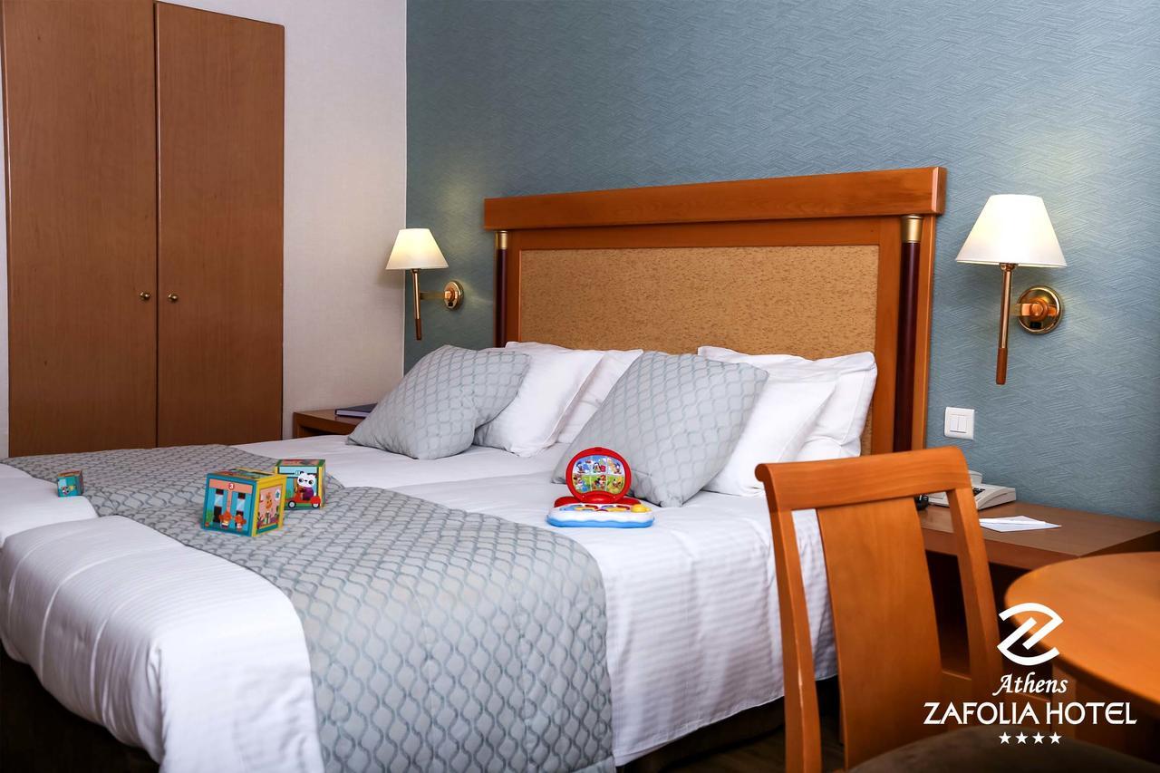 Family Room (2 Adults + 3 Children),559341918:JPEG