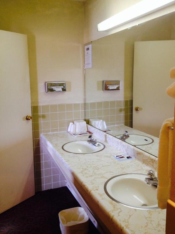 King Suite,799565100:JPEG