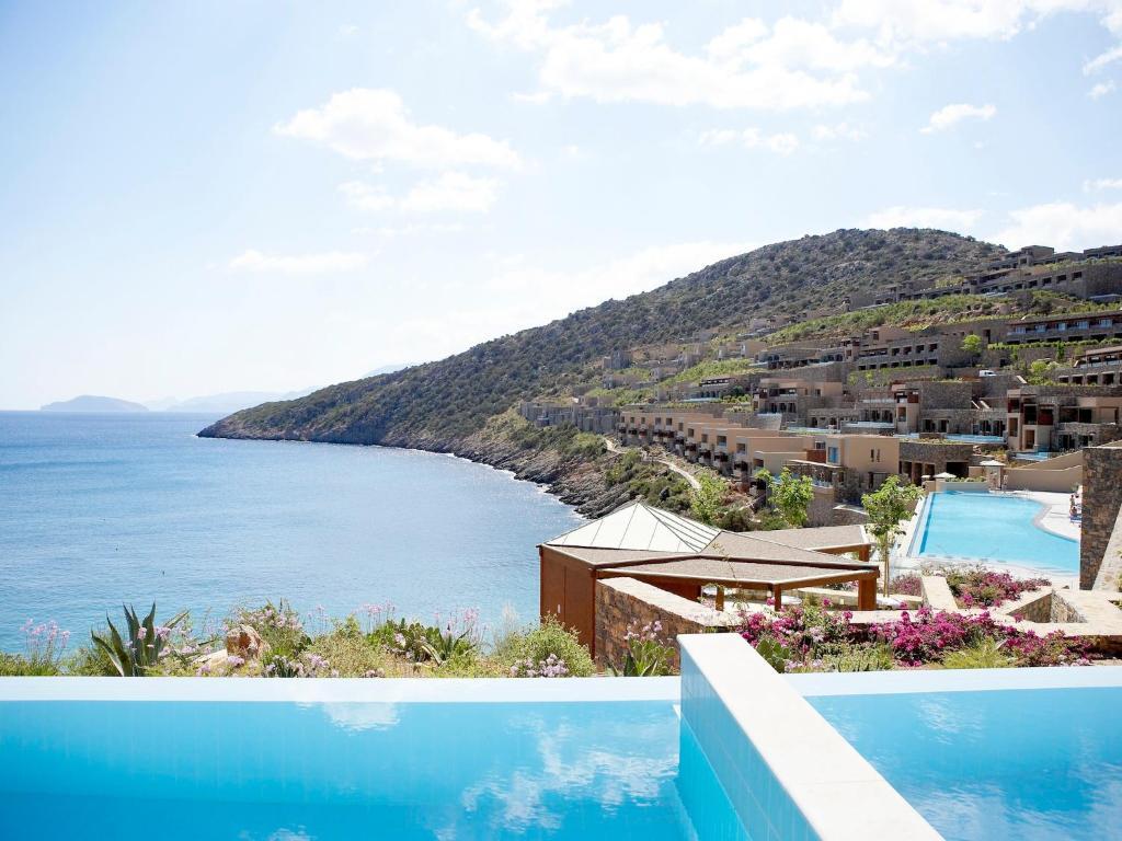 Deluxe Room with Sea View and Individual Pool,66050728:JPEG