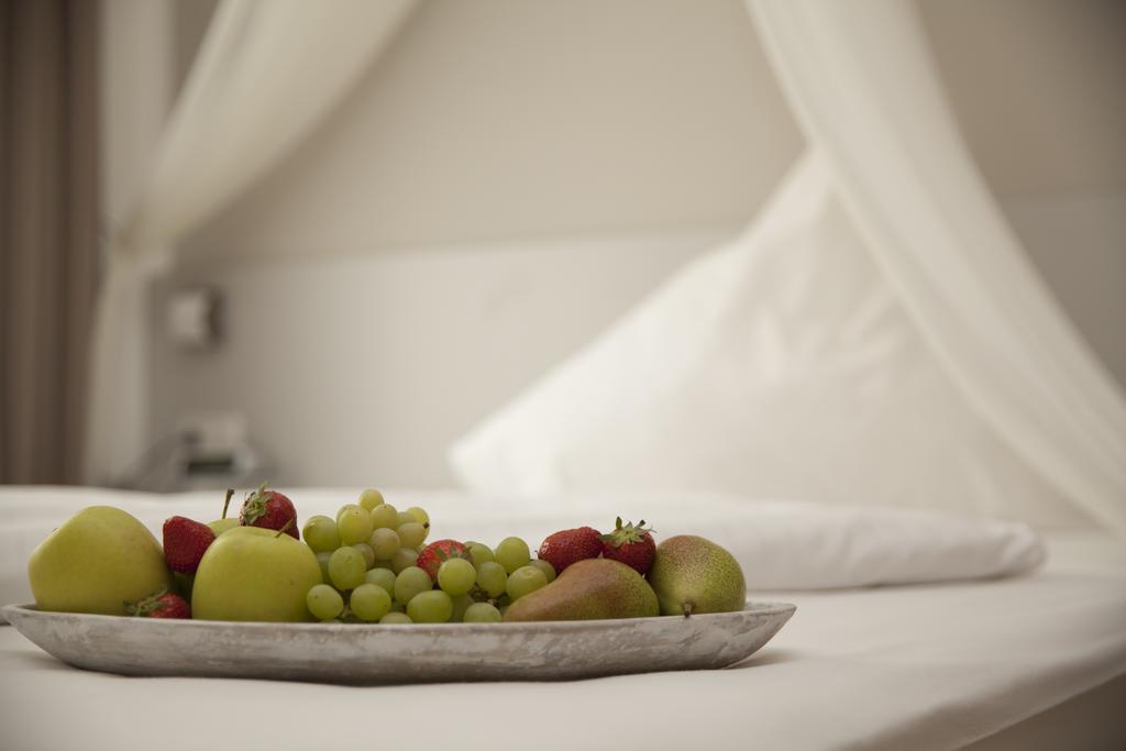 Double Room,689413383:JPEG