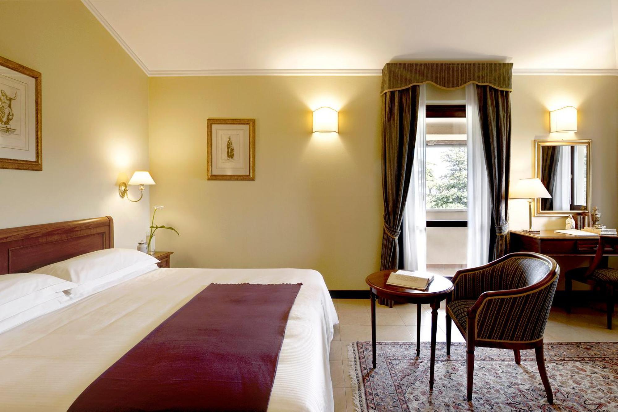 Double or Twin Room with Balcony