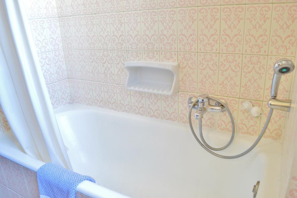 Chambre Lits Jumeaux avec Lit d’Appoint
