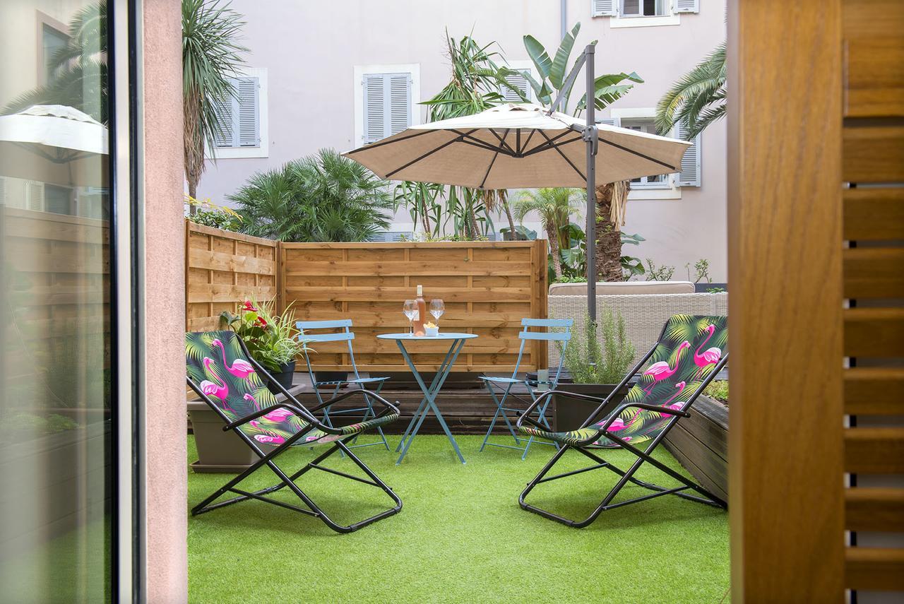 Quarto Deluxe com Terraço
