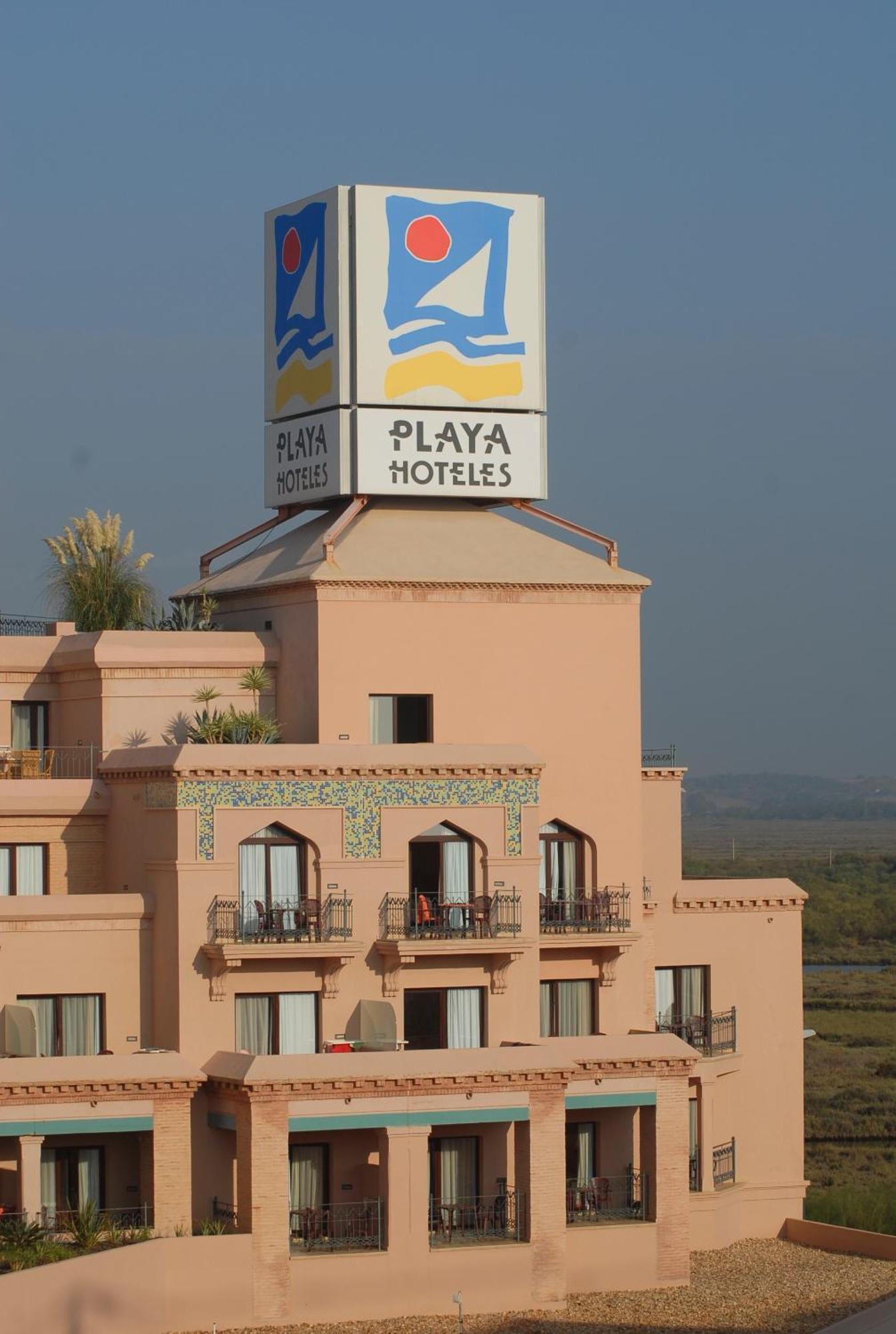 Confort Double Room (2 Adults + 2 Children),1207737154:JPEG