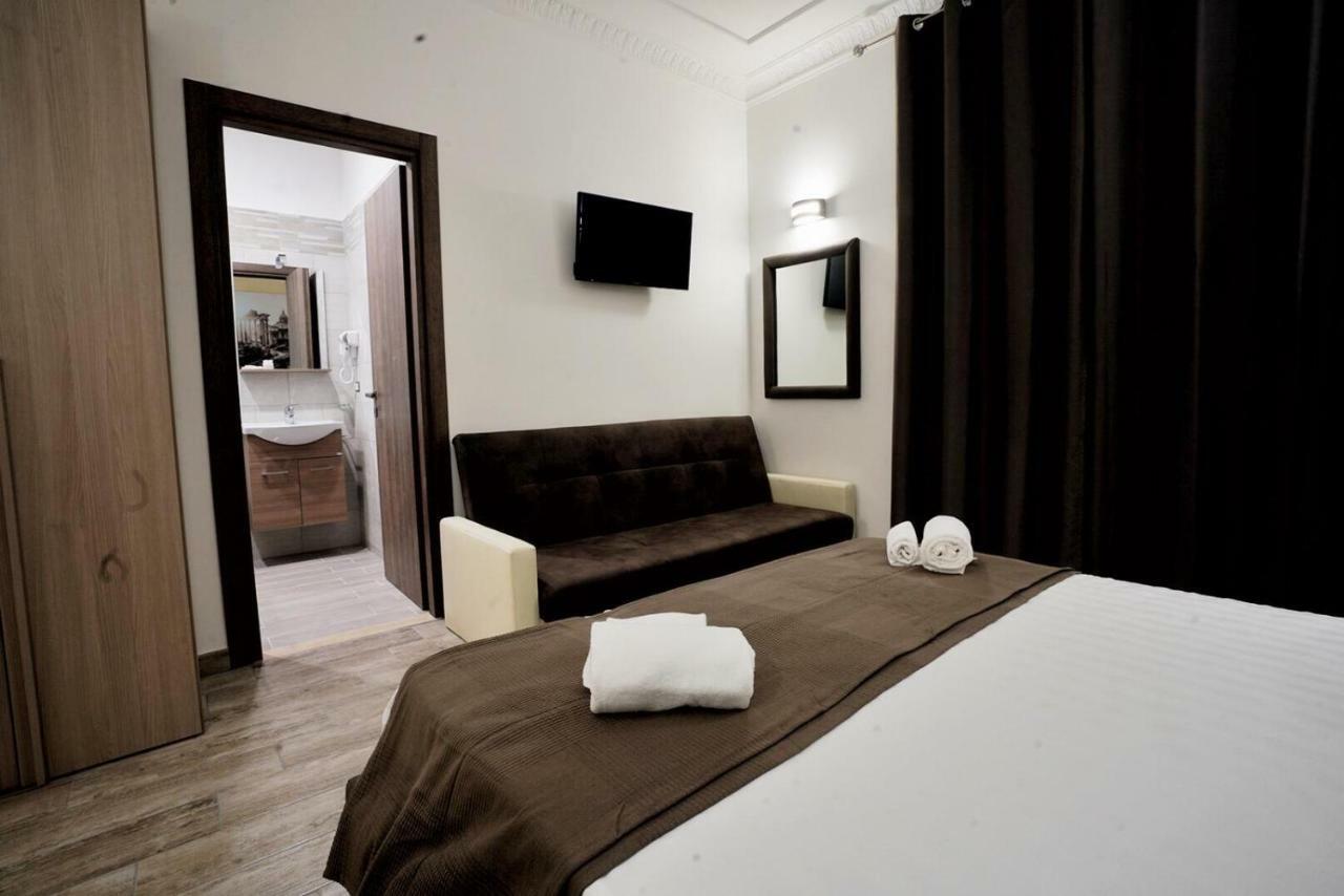 Deluxe Double Room,786713715:JPEG
