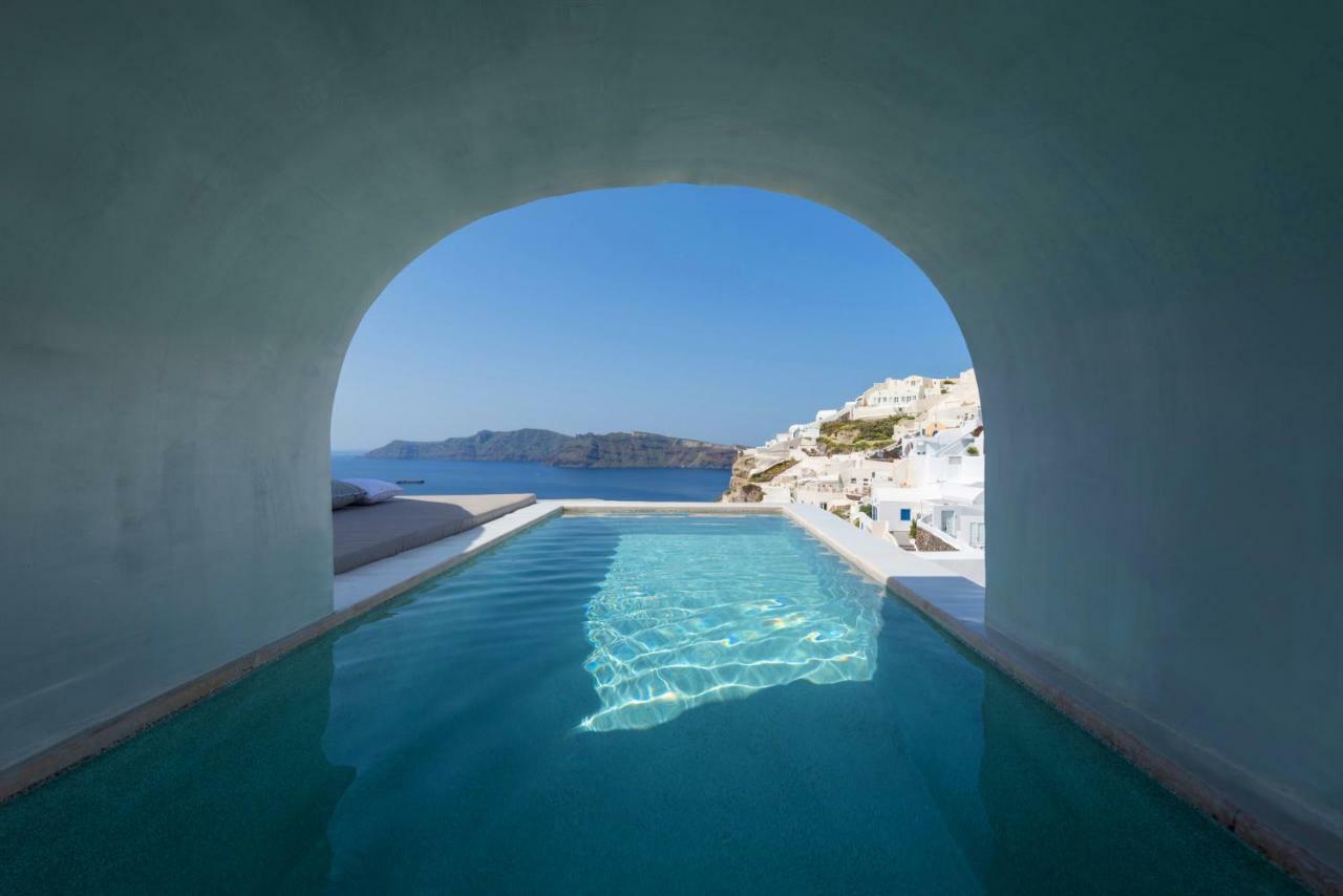 Majestic Suite with private outdoor heated plunge pool and Caldera view,792524139:JPEG