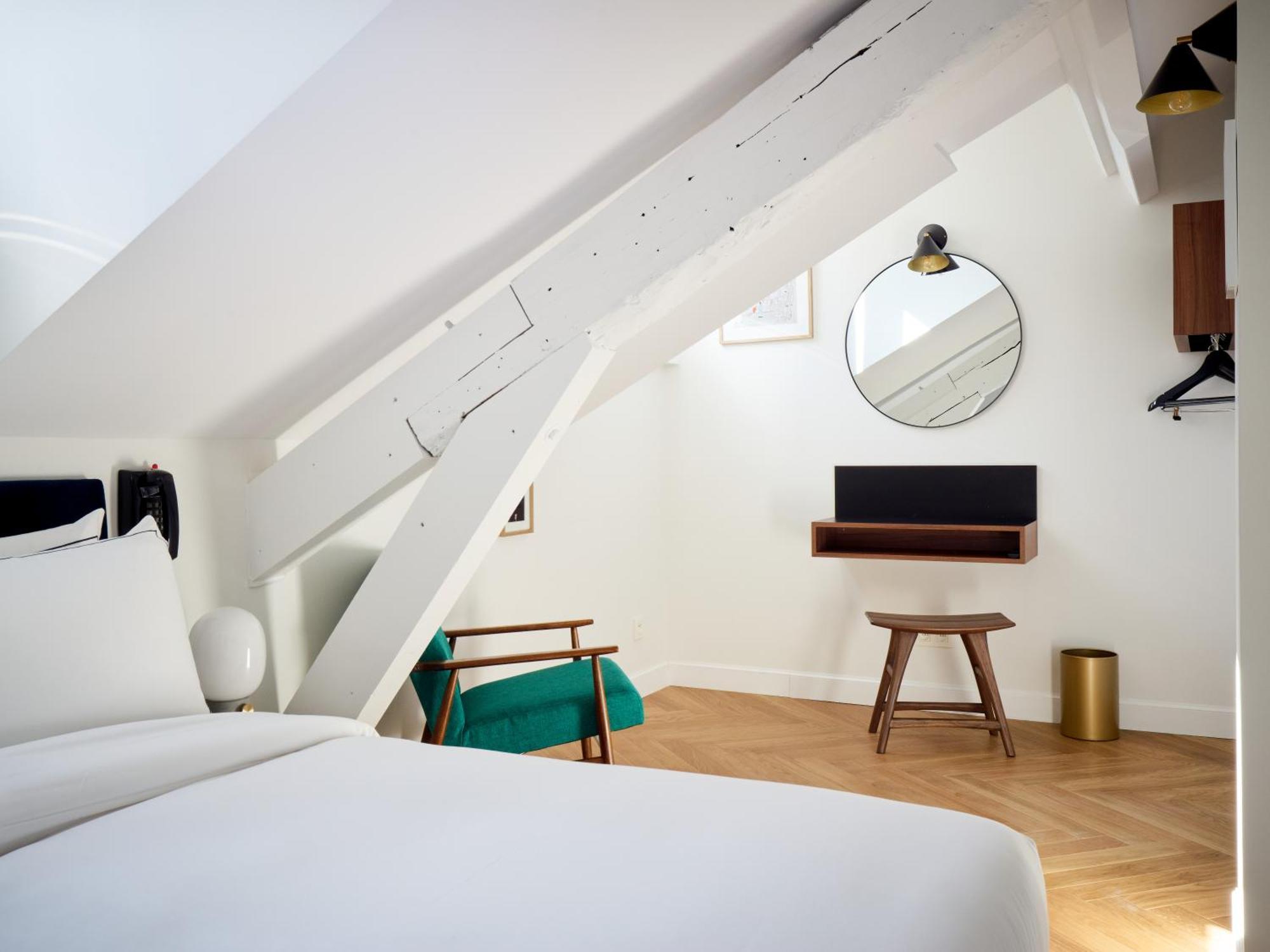 Double or Twin Room - Under the Eaves,814887431:JPEG