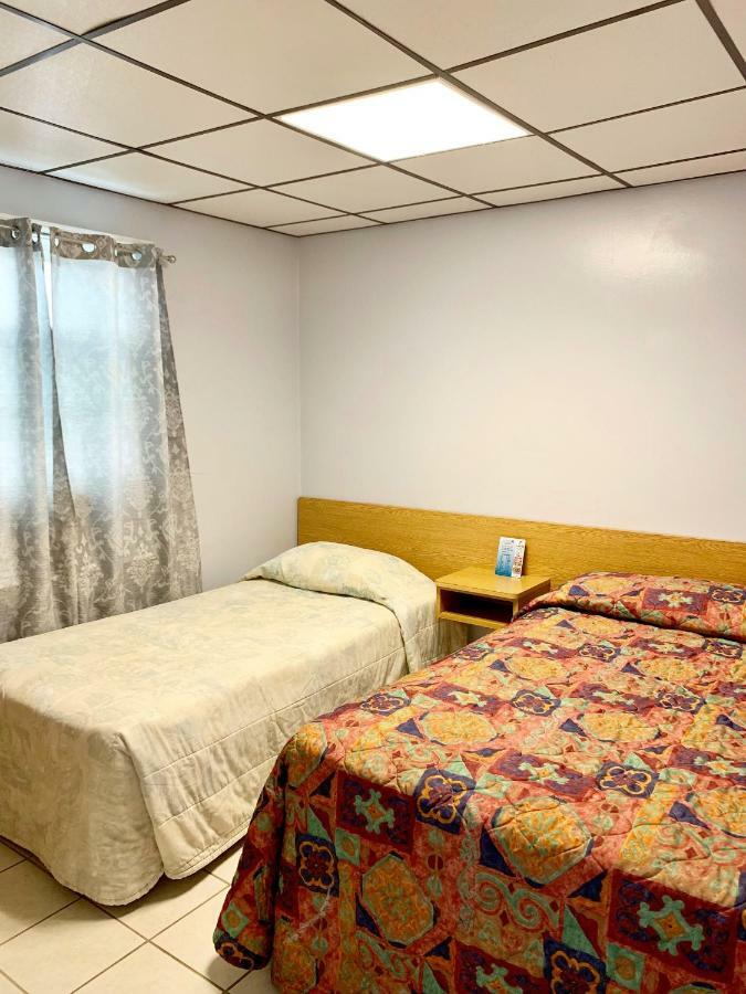Standard Double withTwo Bedrooms,816180704:JPEG