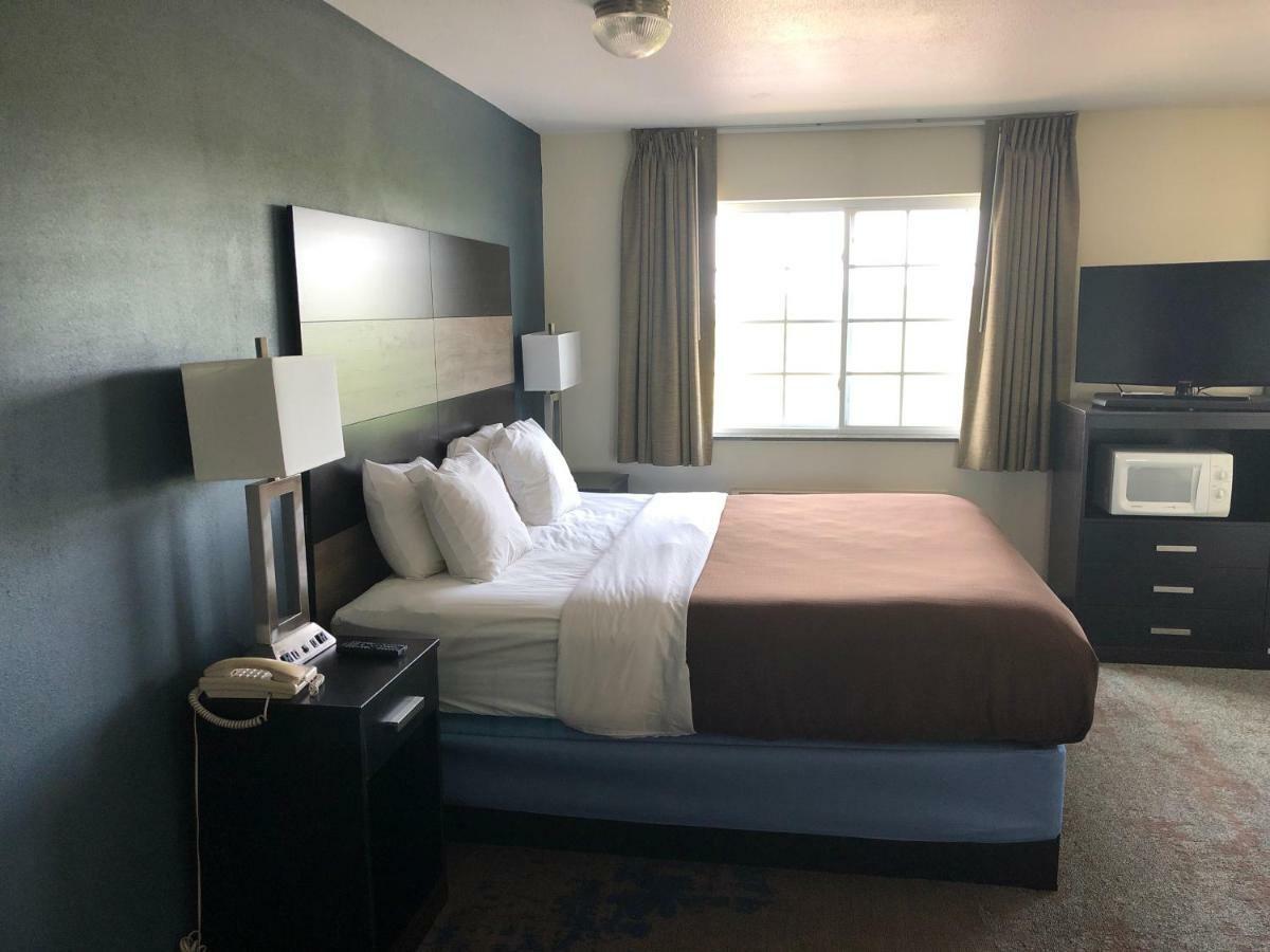 King Room - Mobility Access/Non-Smoking,910069222:JPEG