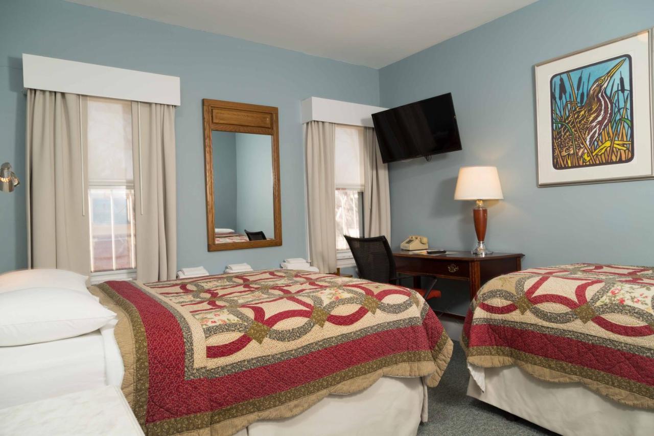 Double or Twin Room,925617961:JPEG