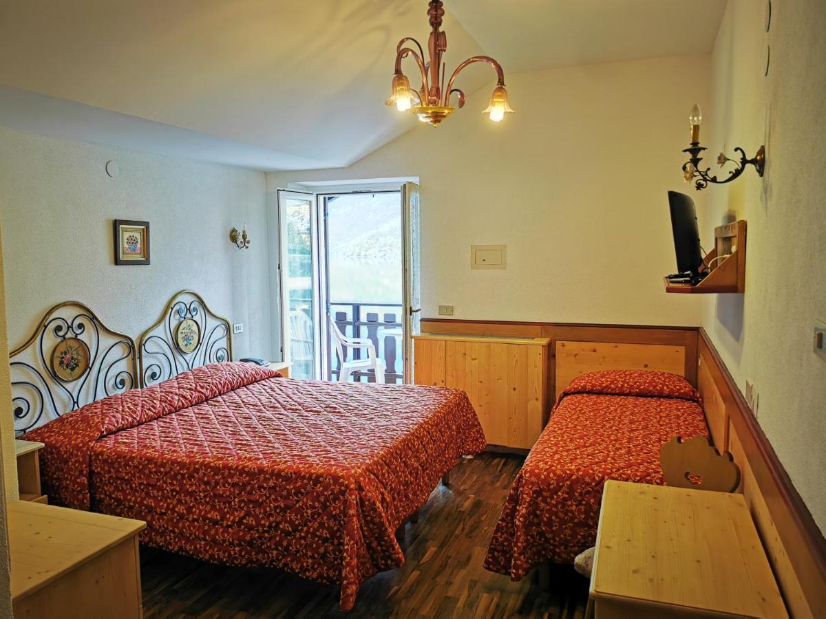 Triple Room with Balcony and Lake View,1671883946:JPEG