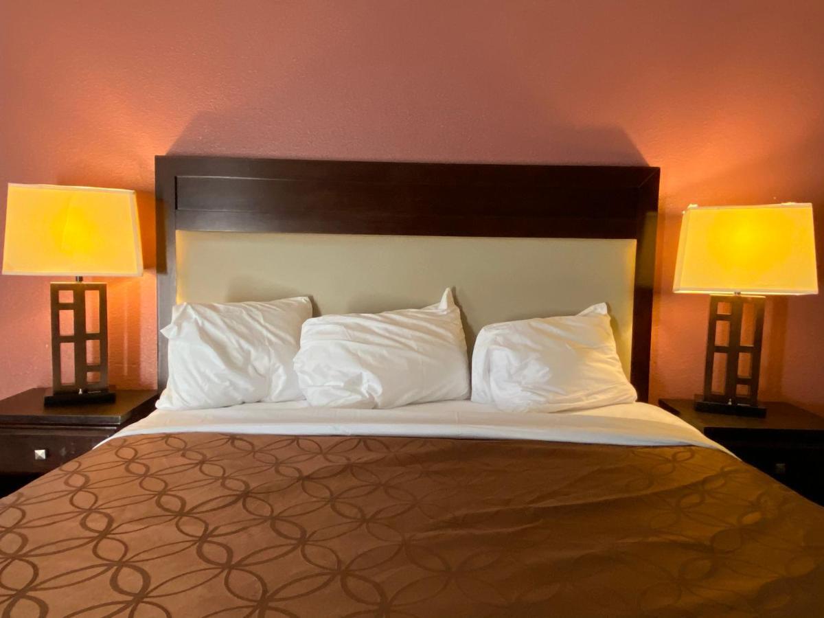Standard King Room,739263772:JPEG