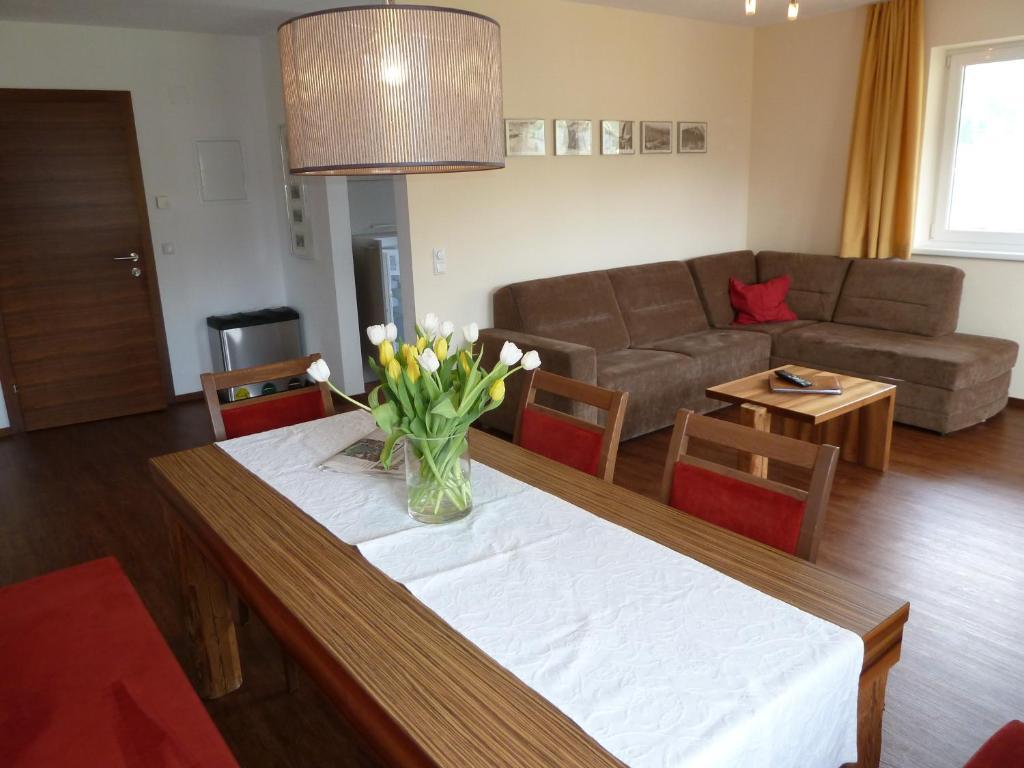 Apartment,943392163:JPEG