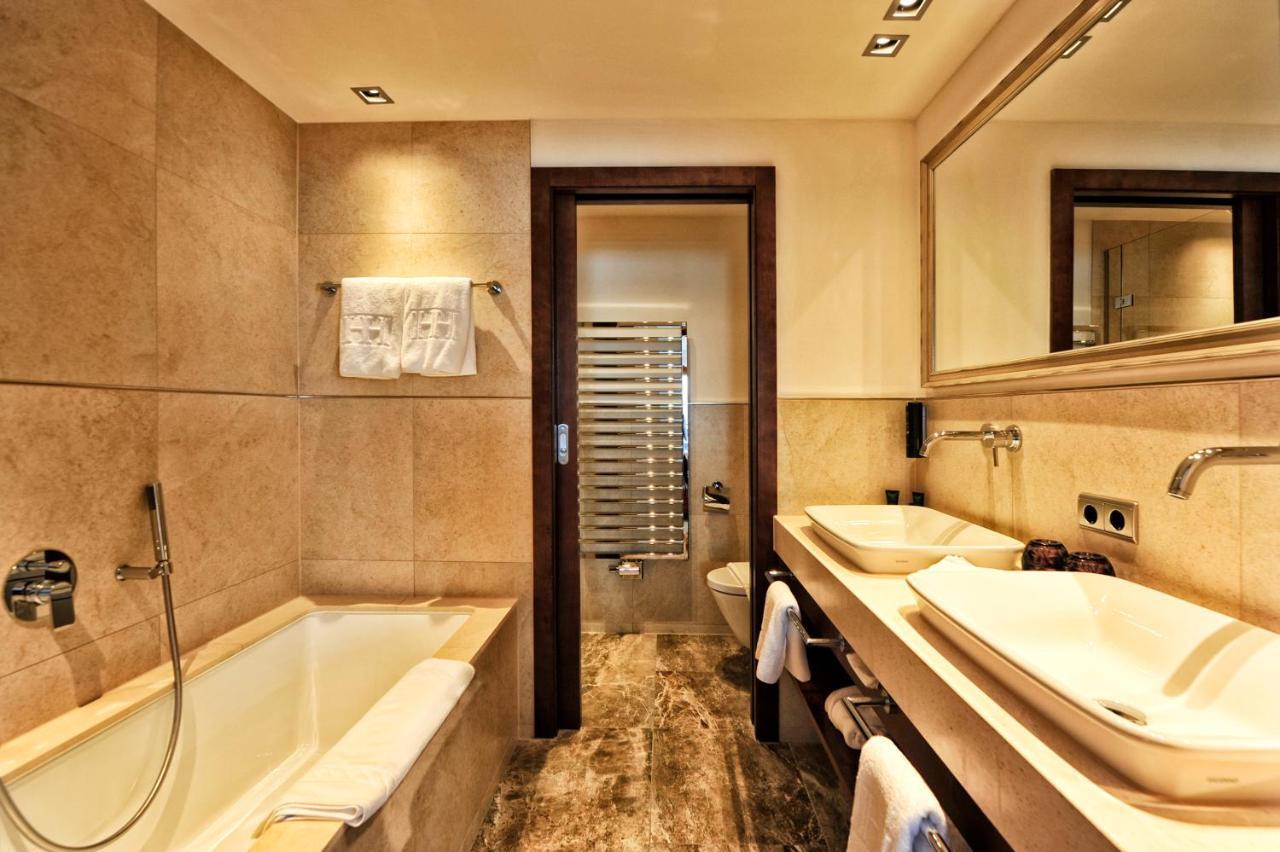 Superior Double Room,1641013927:JPEG