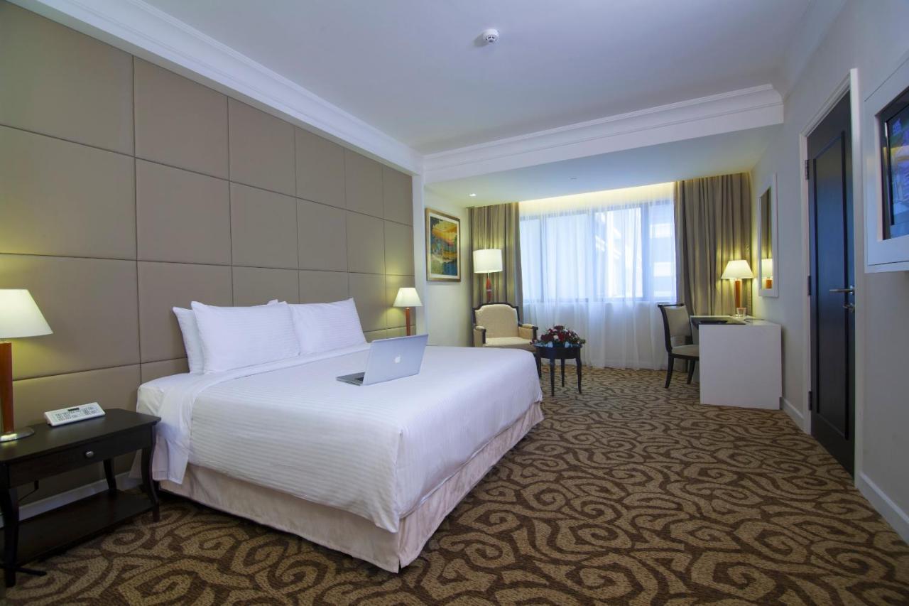 Deluxe King Room,989138245:JPEG