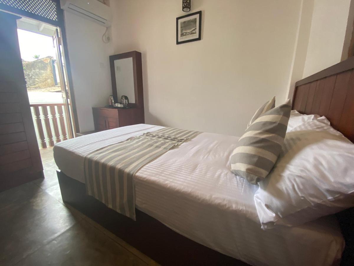 Budget Single Room