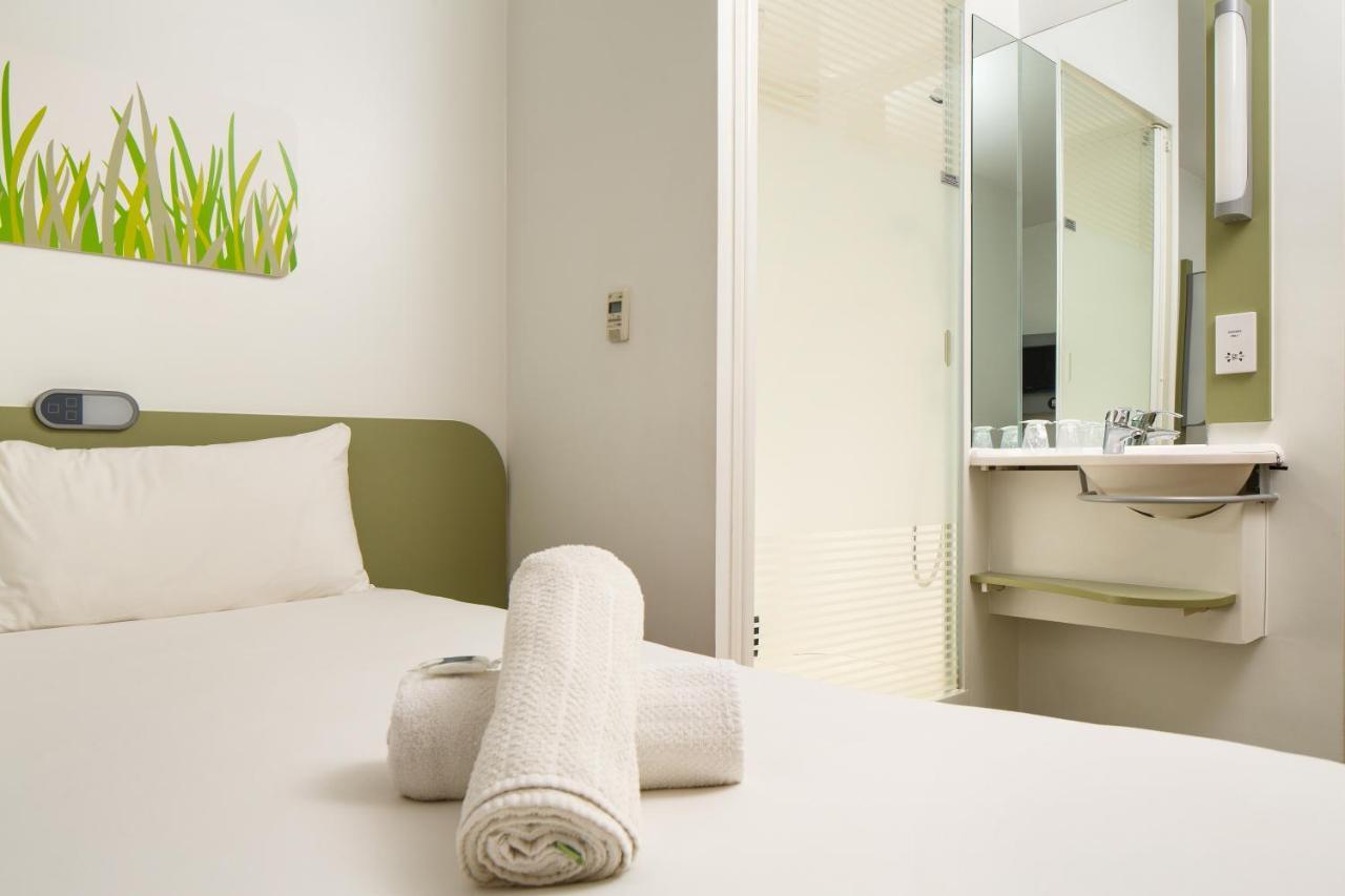 Twin Room,1730040918:JPEG