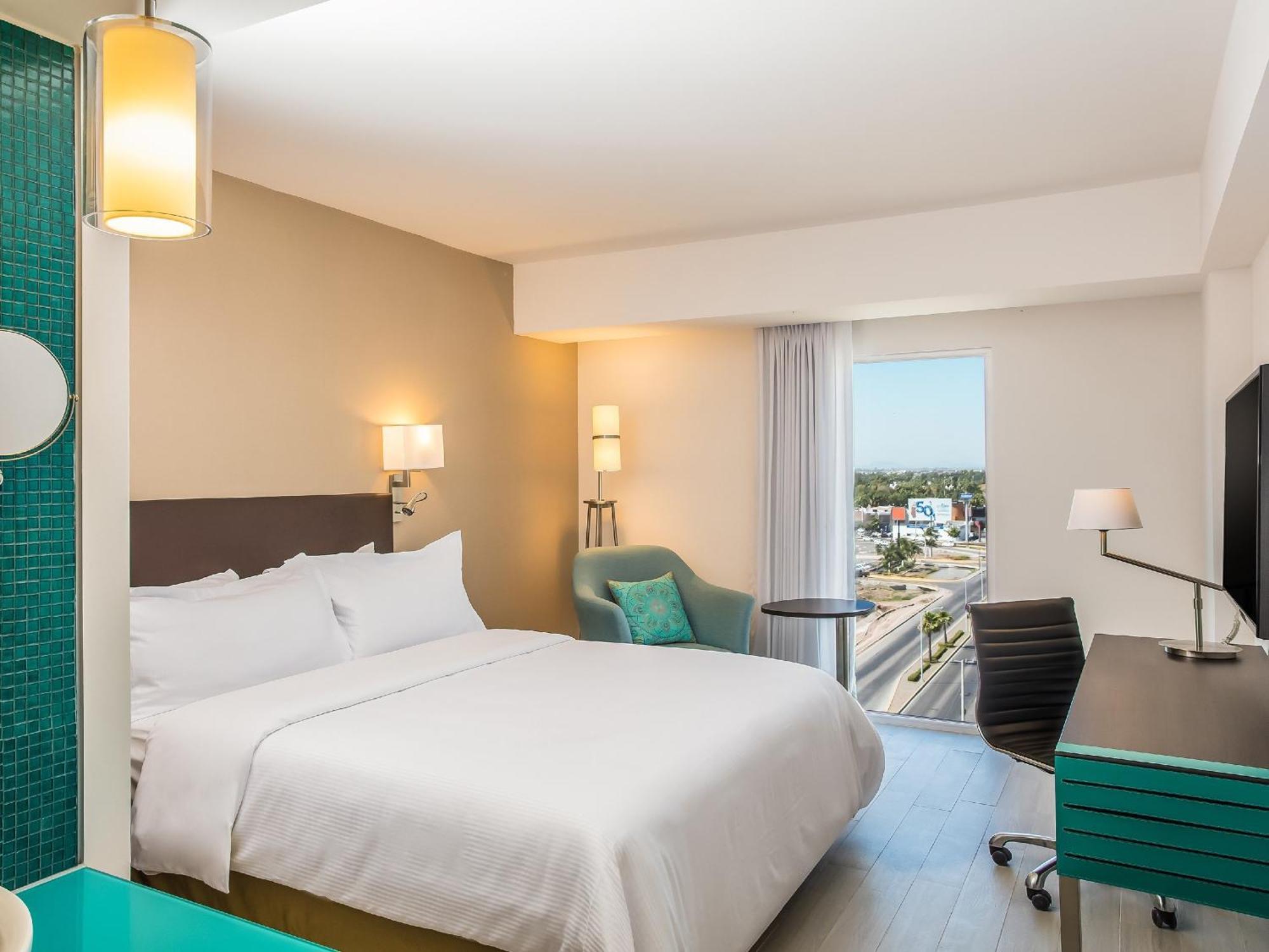 Superior King,1082713960:JPEG