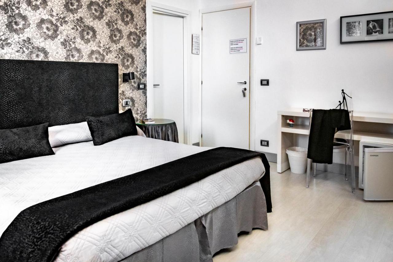 Superior Triple Room,992802763:JPEG