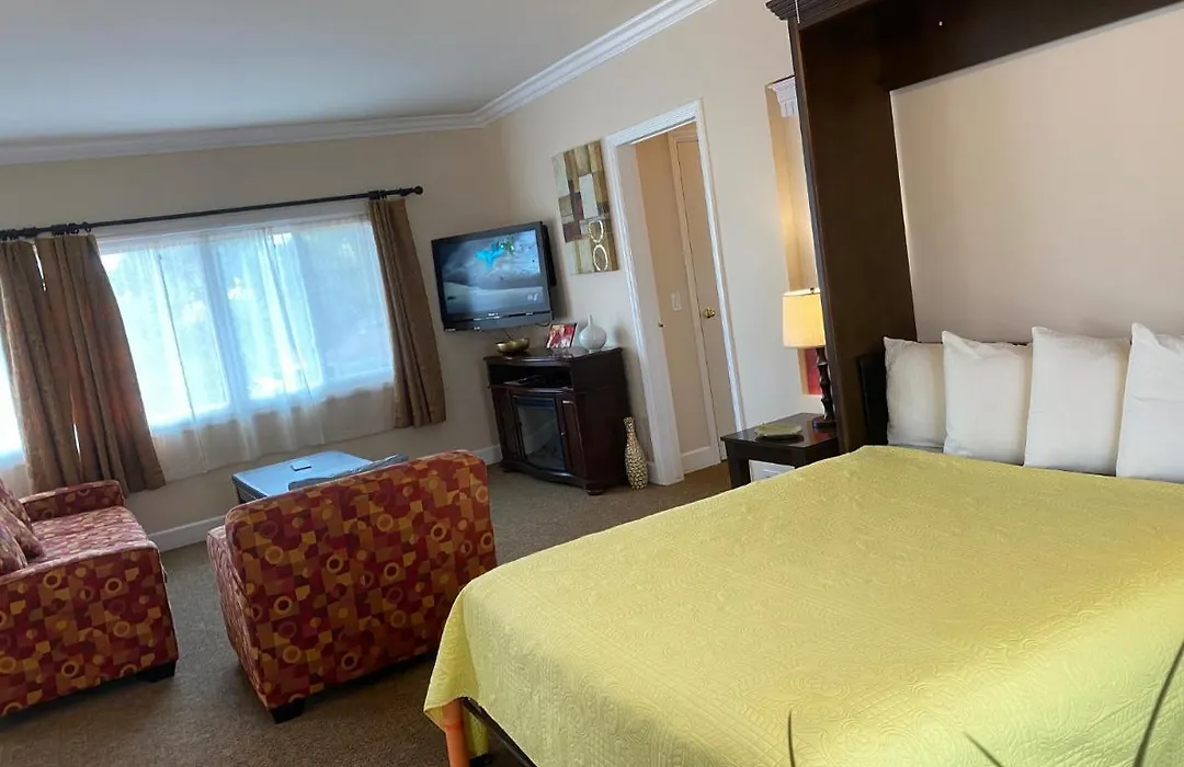 Beach House Inn-1