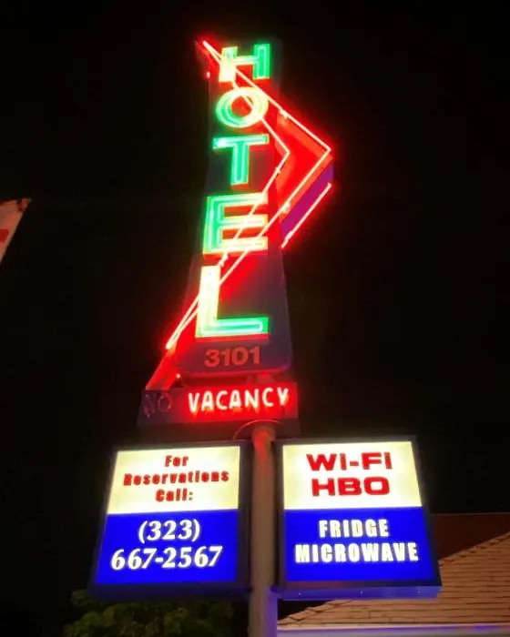 Los Feliz Hotel-1