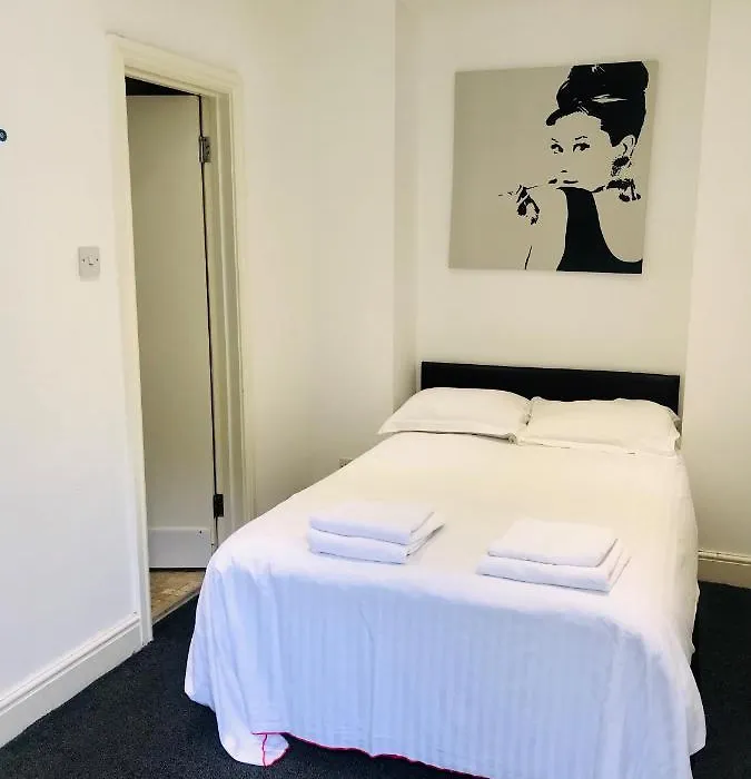 Amhurst Hotel-1