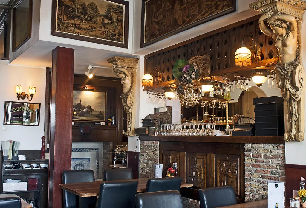 Hotel Prins Hendrik-1