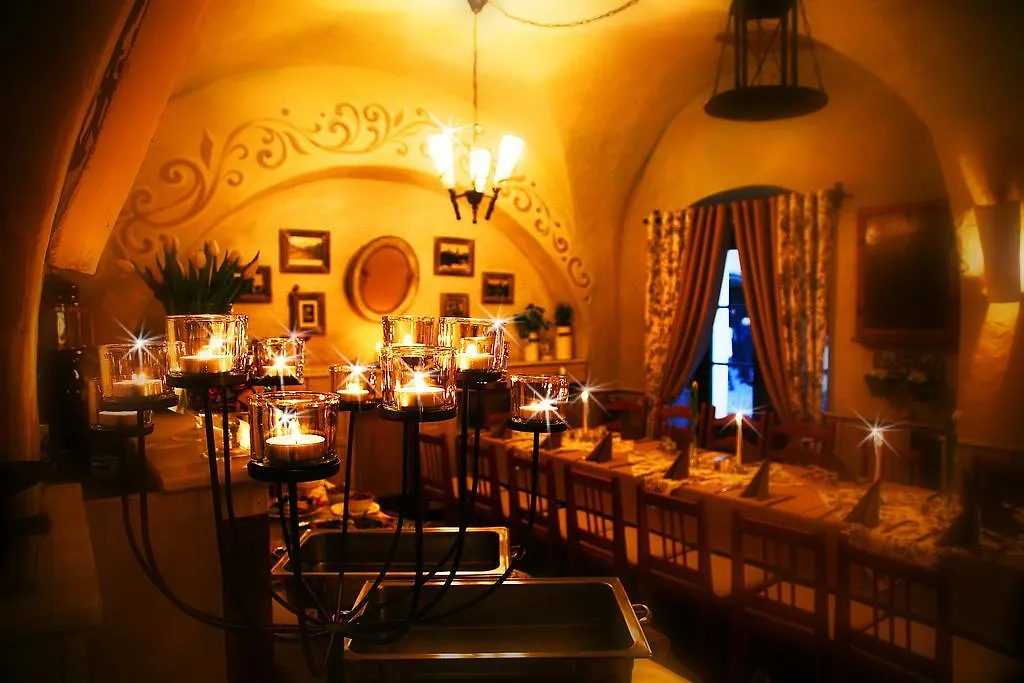Hotel Italia Altstadthaus-1