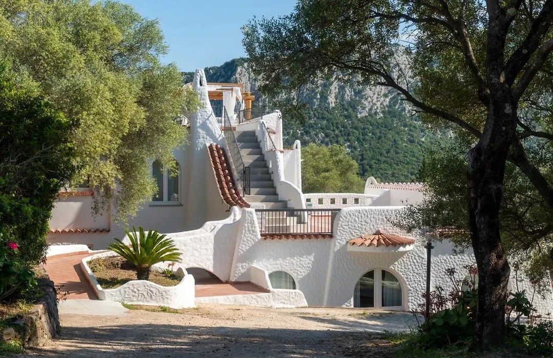Hotel Villa Cedrino-1
