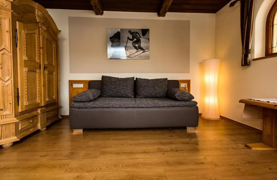 Haus Alpenblick-1