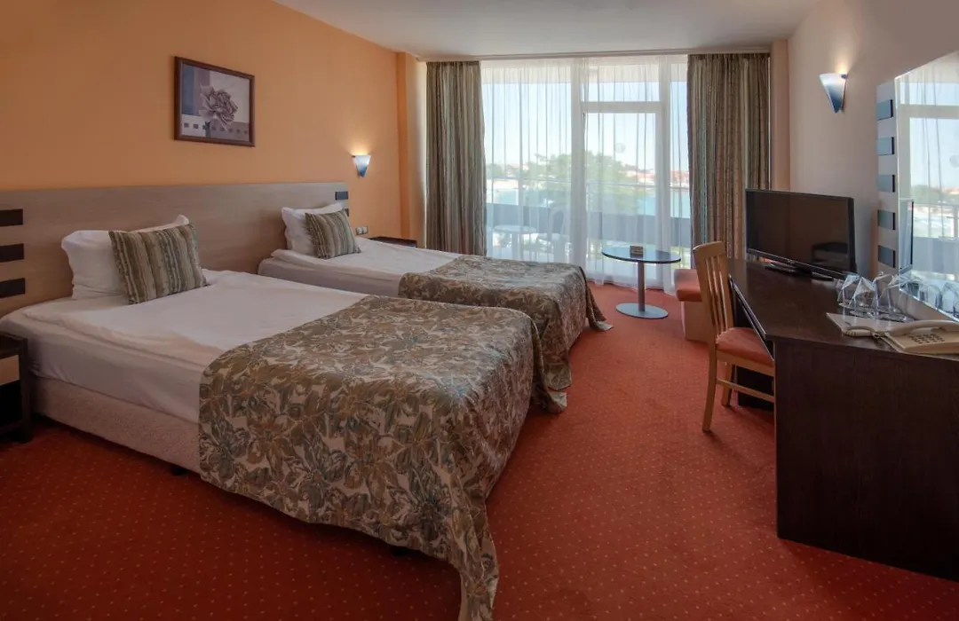Selena Hotel-1