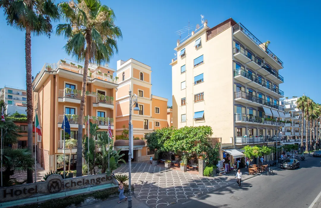 Hotel Michelangelo-1