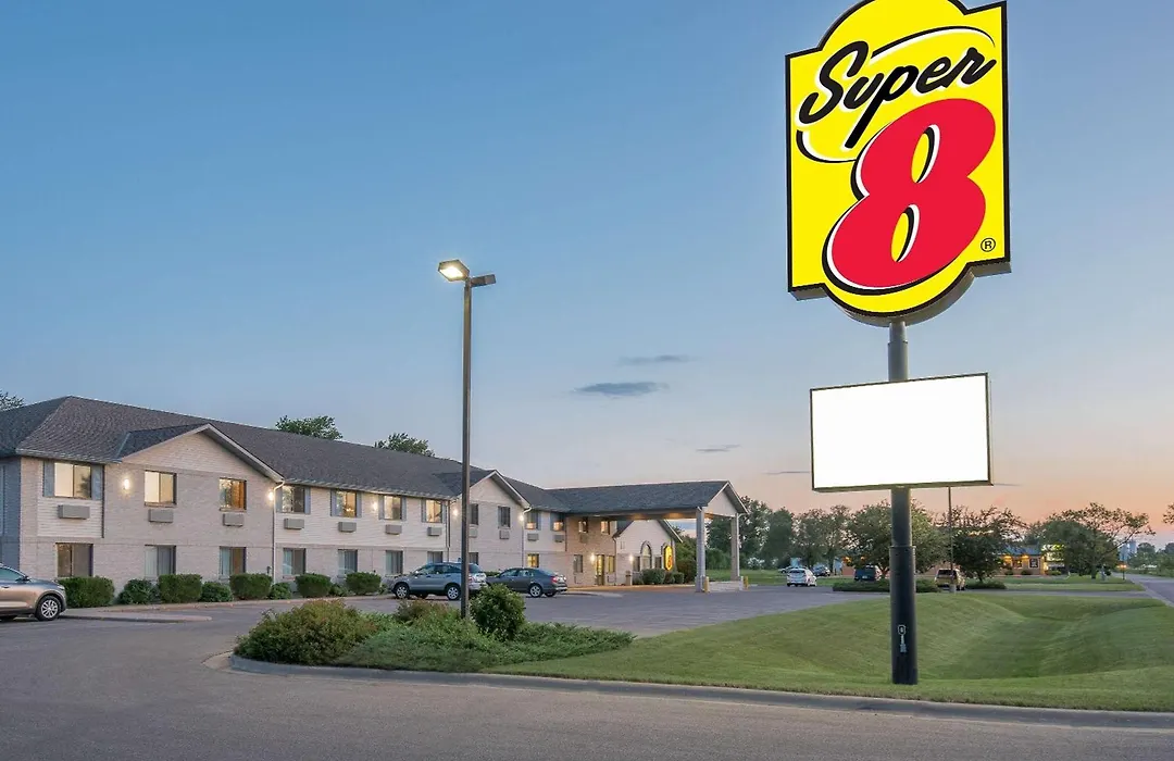 Wrangler Hotel Morris-1