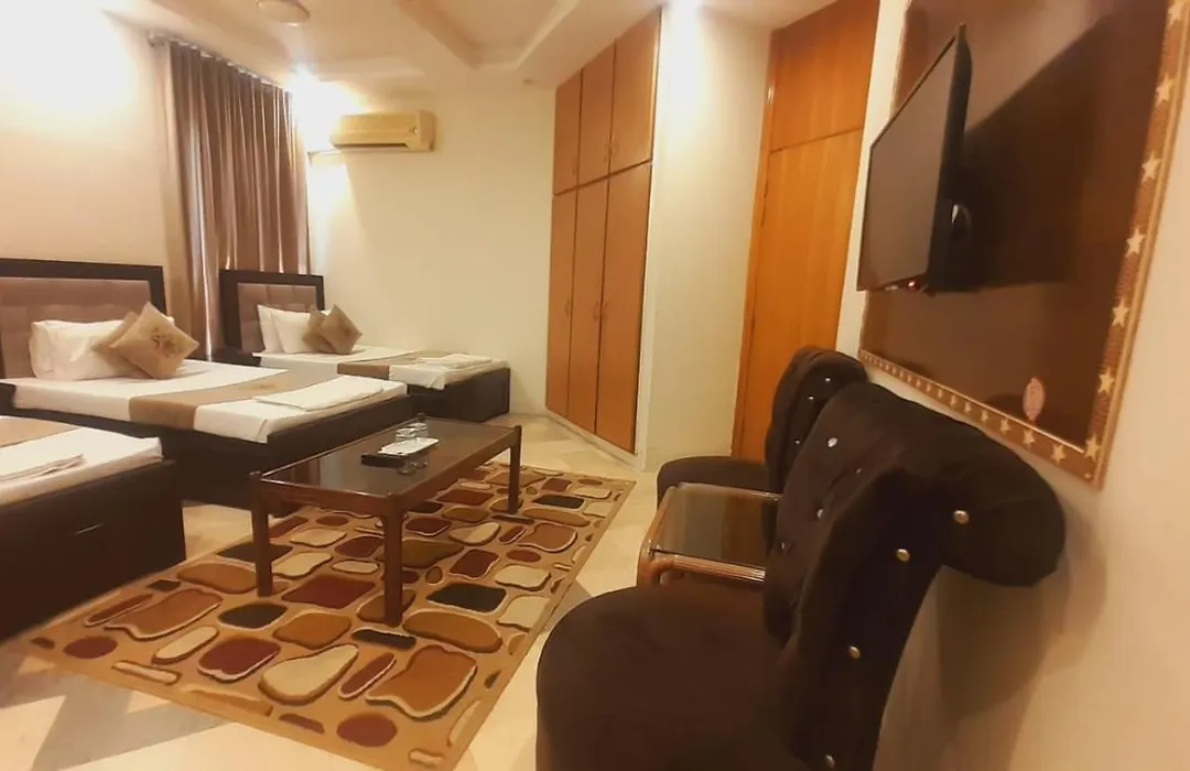 Park View Hotel Gulberg-1