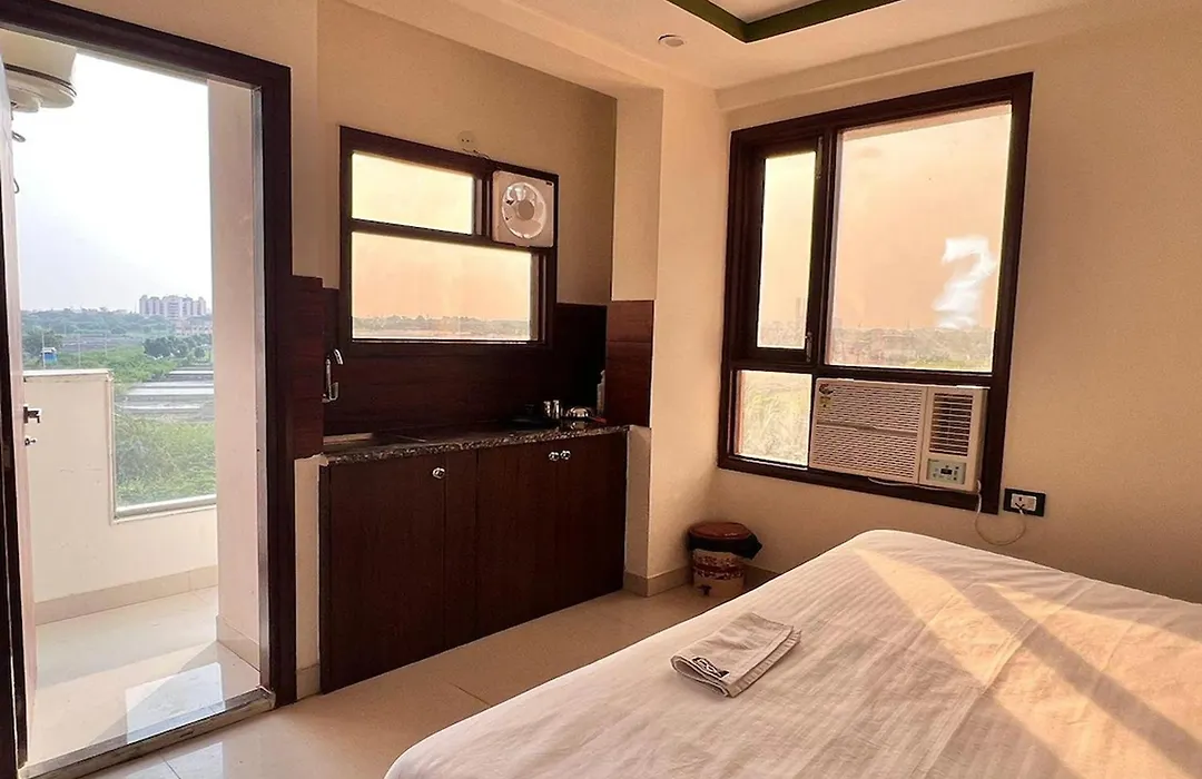 Hr Grand Hotel-1