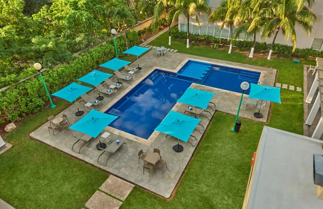 City Express By Marriott Playa Del Carmen-1