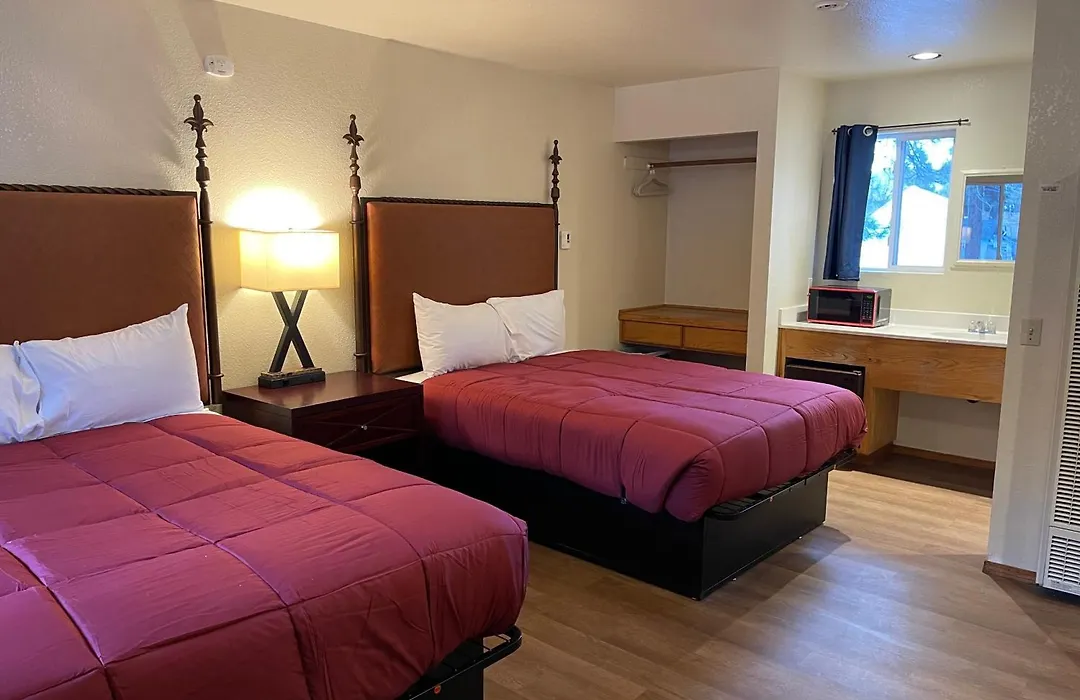 Snow Bear Lodge-1