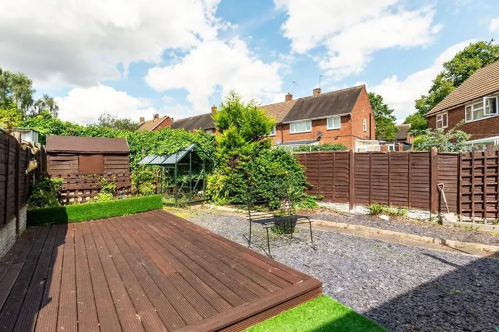 Birmingham Great Barr Property Near Junction 7 M6-1
