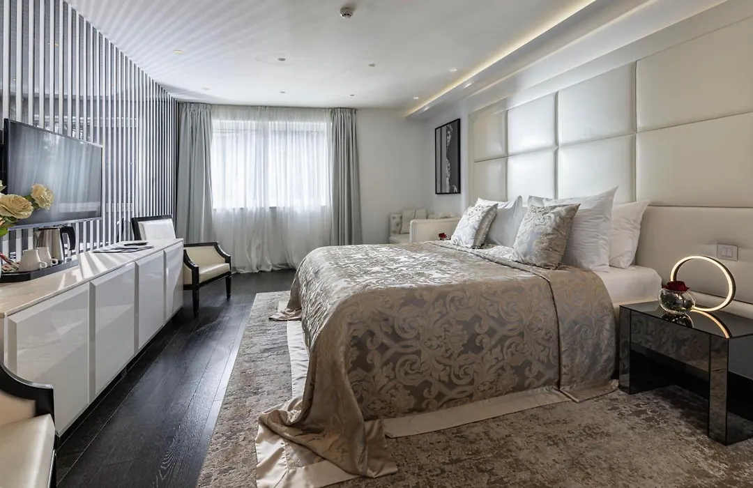 Hotel 9-1