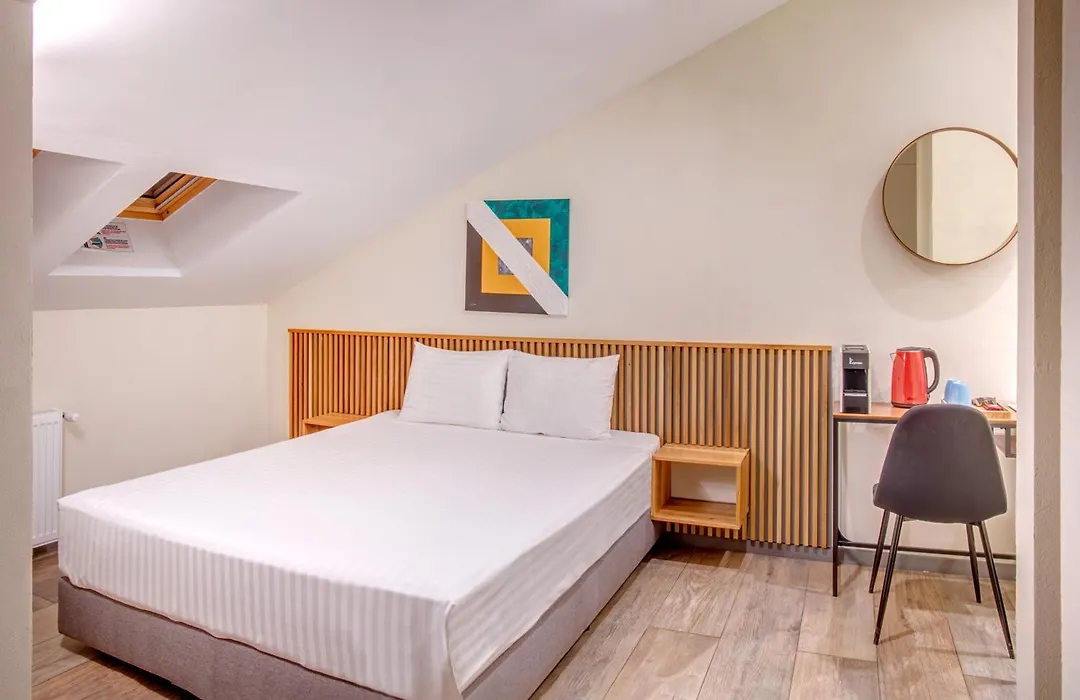 Hotel Forty One-1