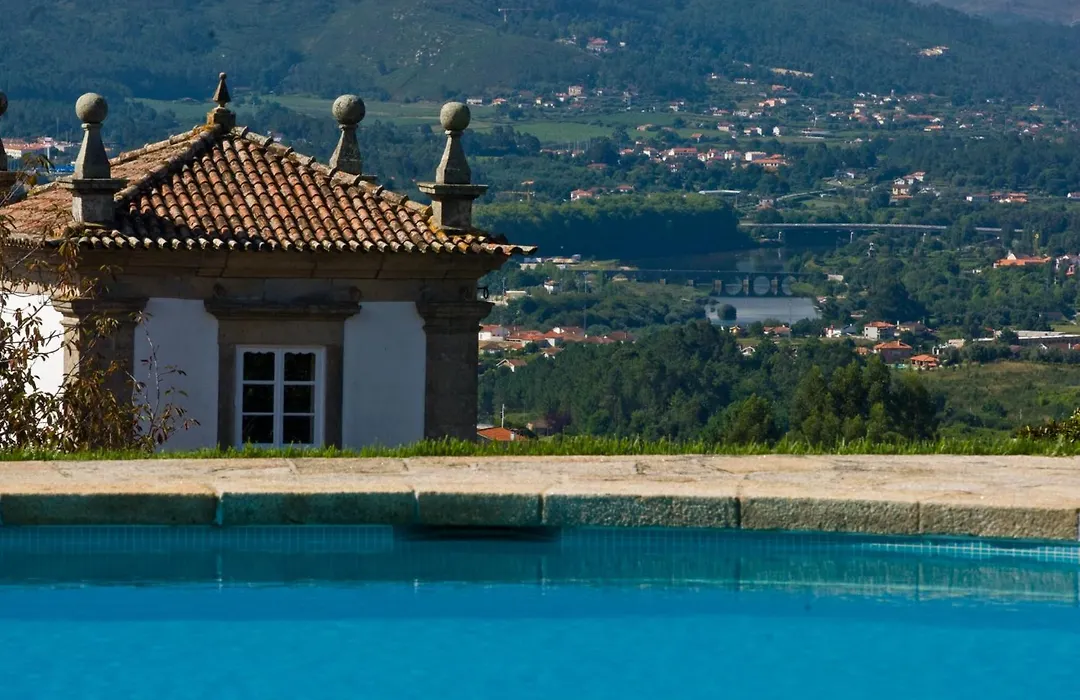 Paço de Calheiros - Turismo de Habitação-1