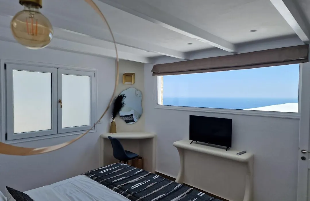 Amerisa Suites & Villa-1