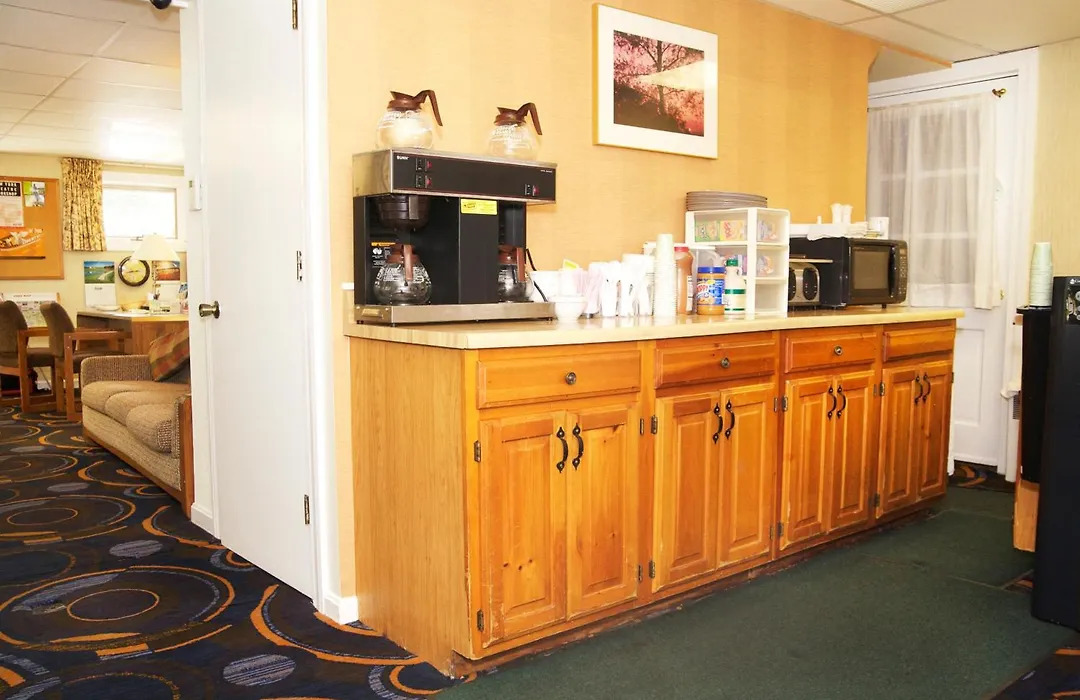 Sunset Motor Inn-1